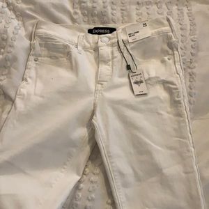 Express white ankle leggings